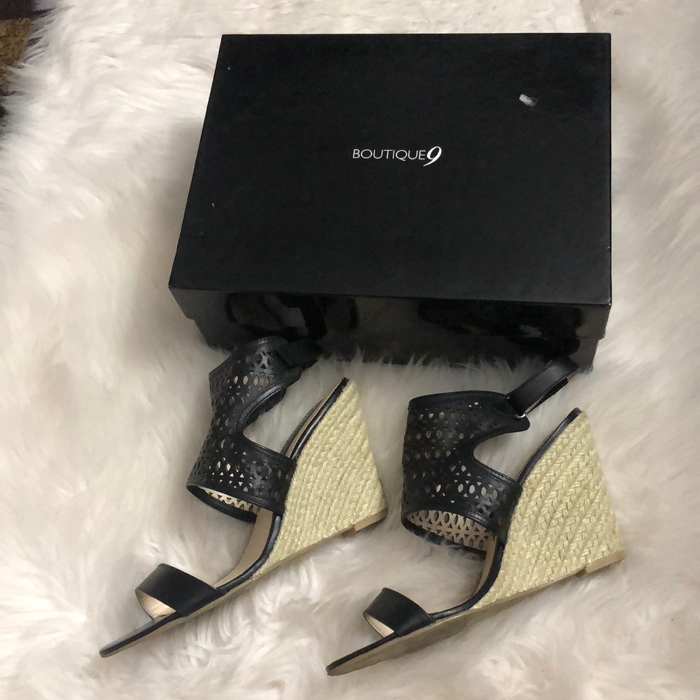 🌺🌺Boutique 9 platform shoes size 8 1/2 black